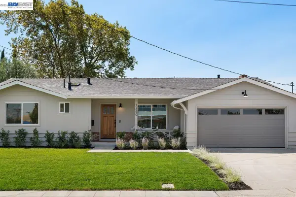 7350 Tamarack Dr, Dublin, CA 94568