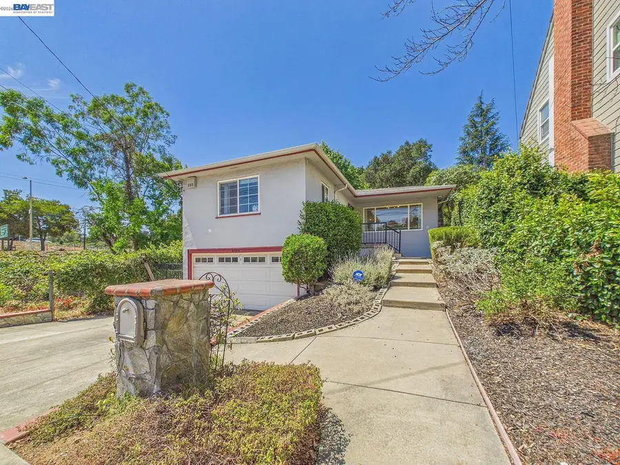 4015 Rusting Ave, Oakland, CA 94605 - #2