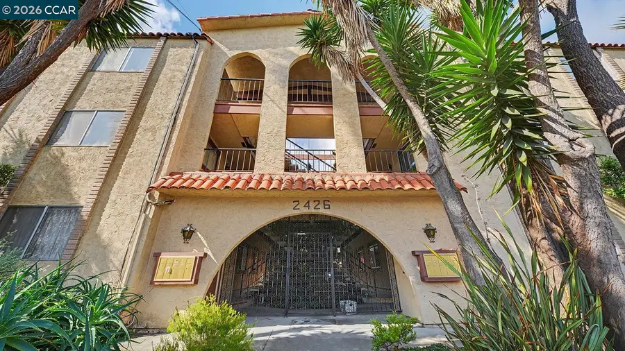 2426 Lincoln Ave #J, Alameda, CA 94501 - #2