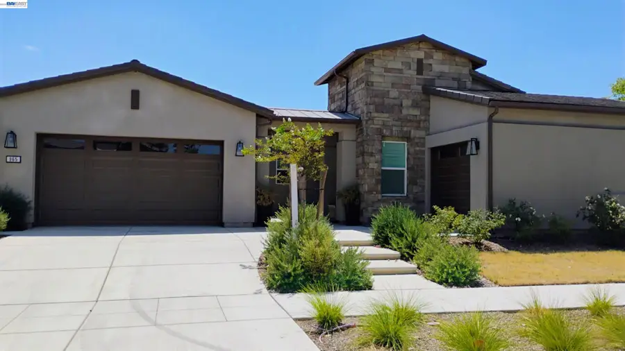 965 Beaver Pond Loop, Madera, CA 93636 - #2