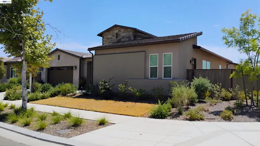 965 Beaver Pond Loop, Madera, CA 93636 - #3