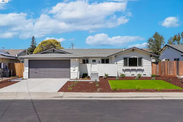 7421 Brookdale Ct, Dublin, CA 94568