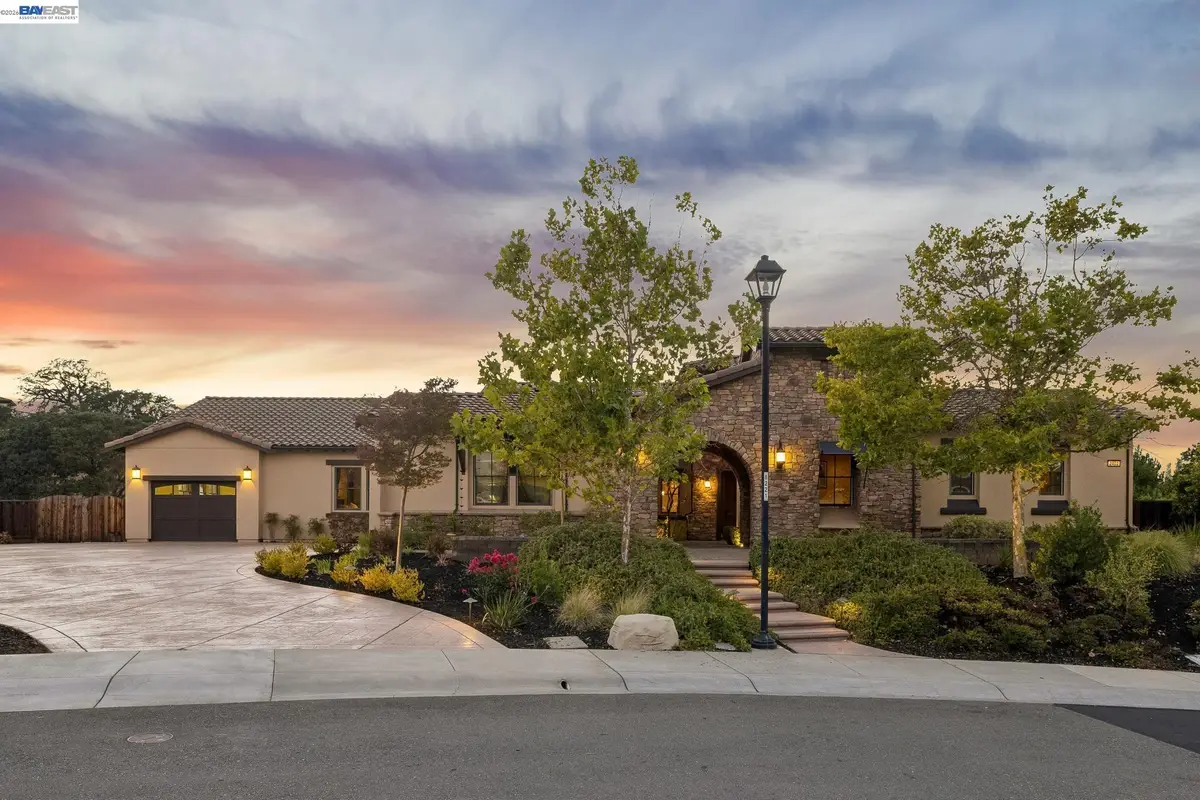 2402 Silver Oaks Ln, Pleasanton, CA 94566 - #1