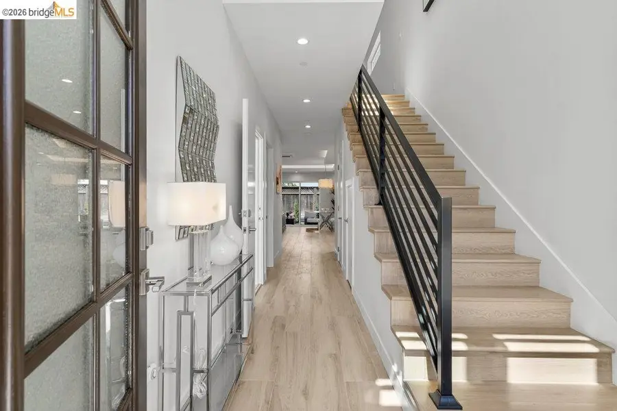 732 26th Street, Oakland, CA 94612 - #2