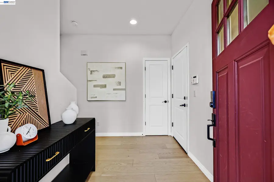 1015 Greenbrier Ct, San Leandro, CA 94577 - #2