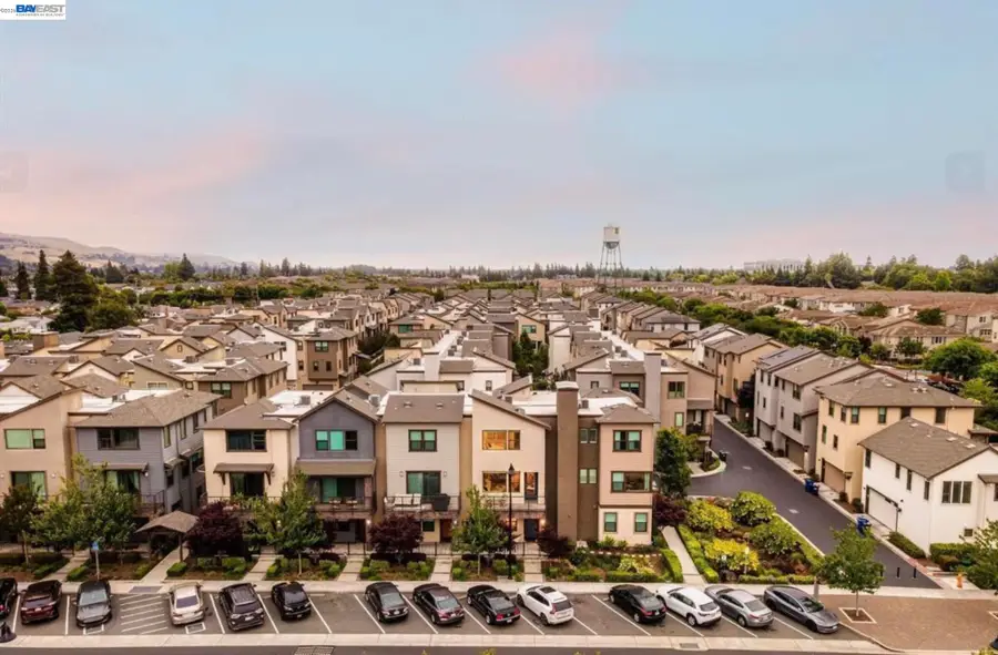 203 Burbank St, Hayward, CA 94541 - #3