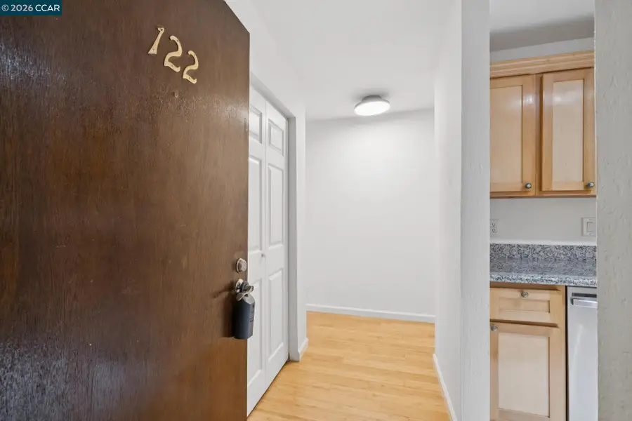 150 Pearl St #122, Oakland, CA 94611 - #2