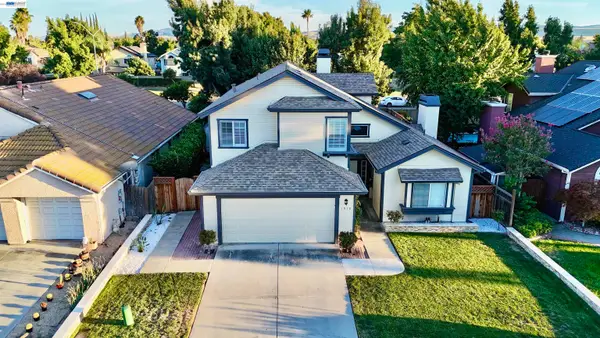 1910 Harvest Landing Ct, Tracy, CA 95376