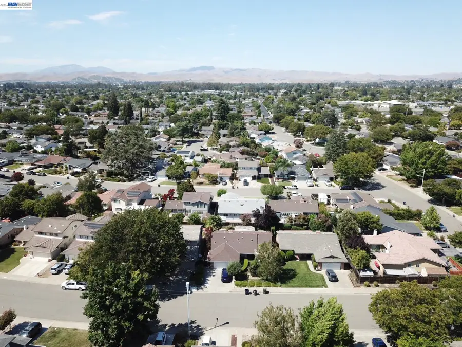 816 Catalina Dr, Livermore, CA 94550 - #2