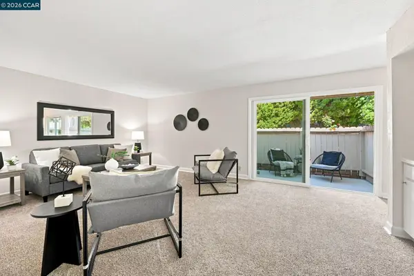 4260 Clayton Rd #11, Concord, CA 94521