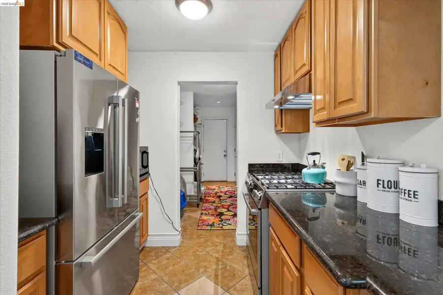 7925 Greenly, Oakland, CA 94605 - #3