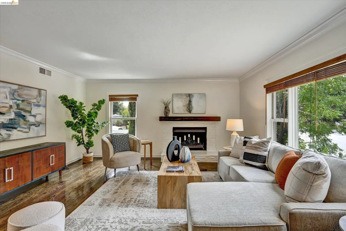 4656 Redding St, Oakland, CA 94619 - #1