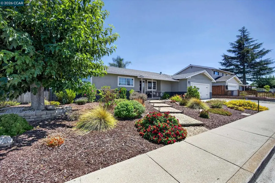 1560 American Beauty Dr, Concord, CA 94521 - #2