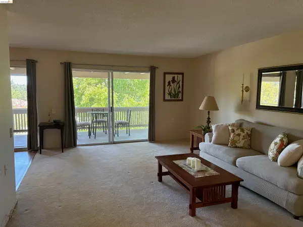 1500 Rockledge Ln #5, Walnut Creek, CA 94595