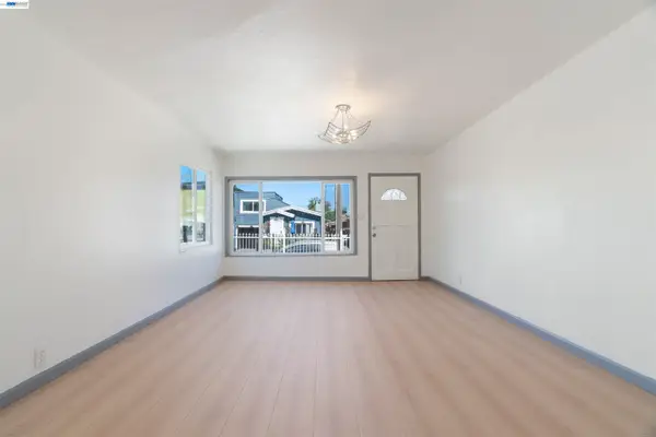 1006 72nd Ave, Oakland, CA 94621