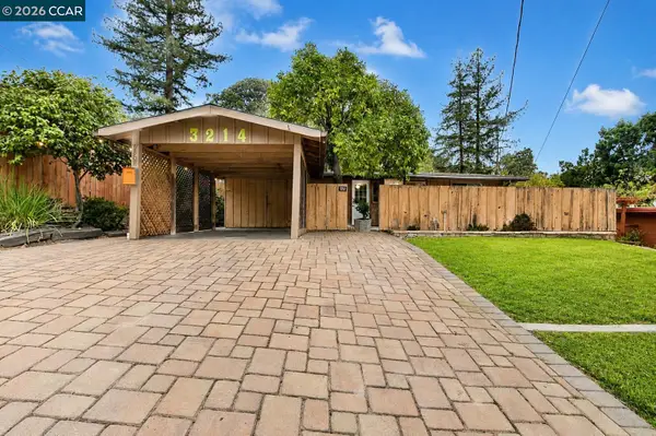 3214 Pine St., Martinez, CA 94553