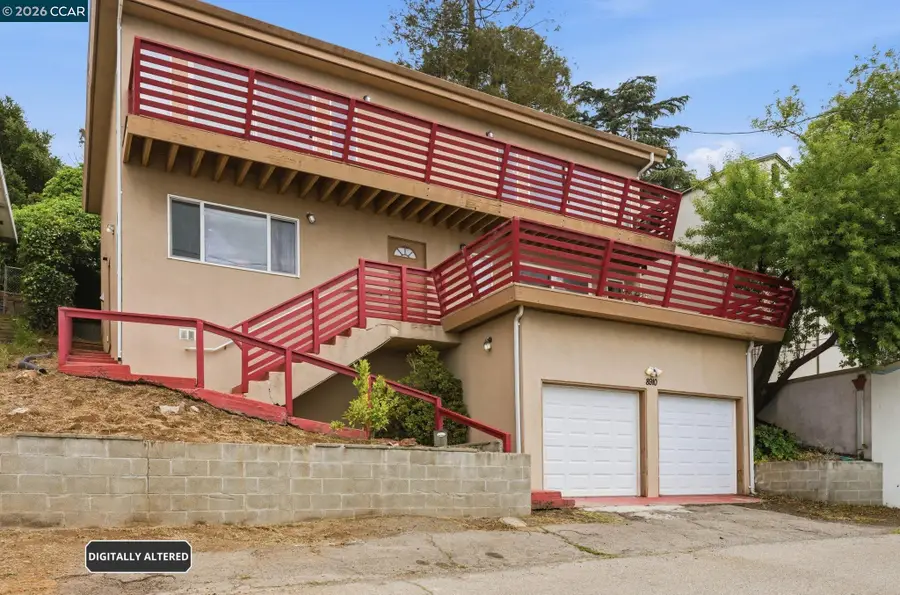 8910 Burr St, Oakland, CA 94605 - #2