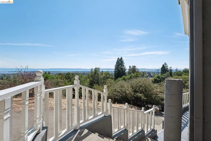 4368 Whittle Ave, Oakland, CA 94602 - #2