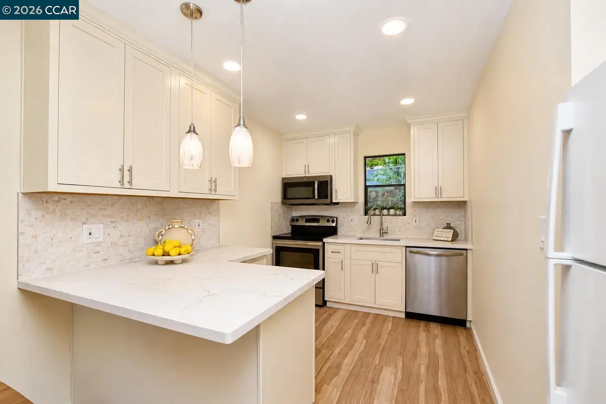 395 Camelback Rd #2, Pleasant Hill, CA 94523 - #1