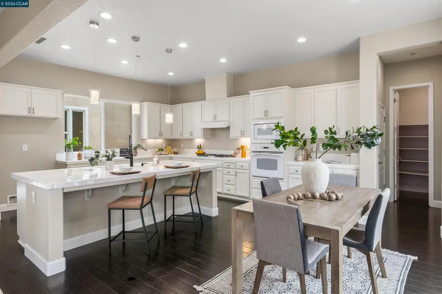 4990 Ridgefield Cir, Fairfield, CA 94534 - #3
