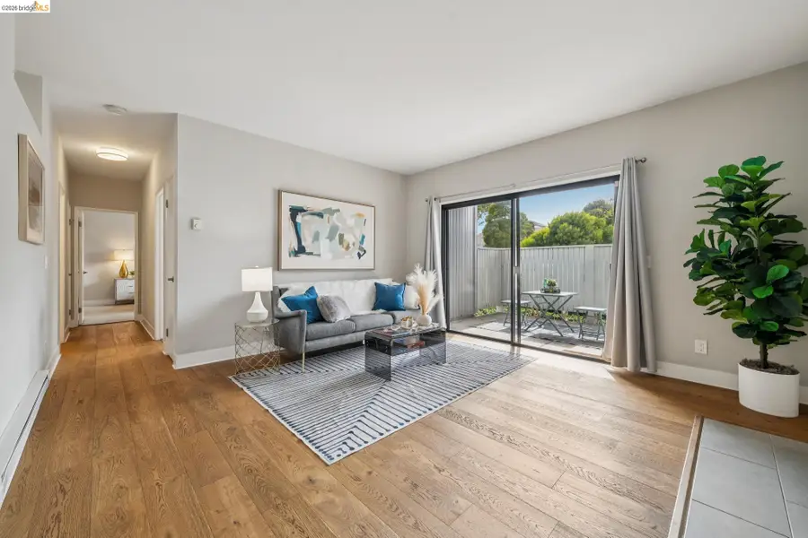 45 Schooner Ct, Richmond, CA 94804 - #3