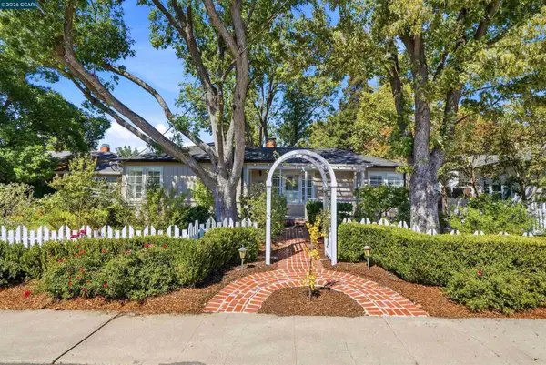 148 Roslyn Dr, Concord, CA 94518