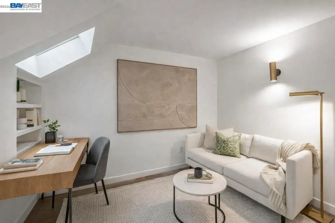 201 4th St #408, Oakland, CA 94607 - #1