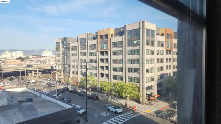 201 4th St #408, Oakland, CA 94607 - #3