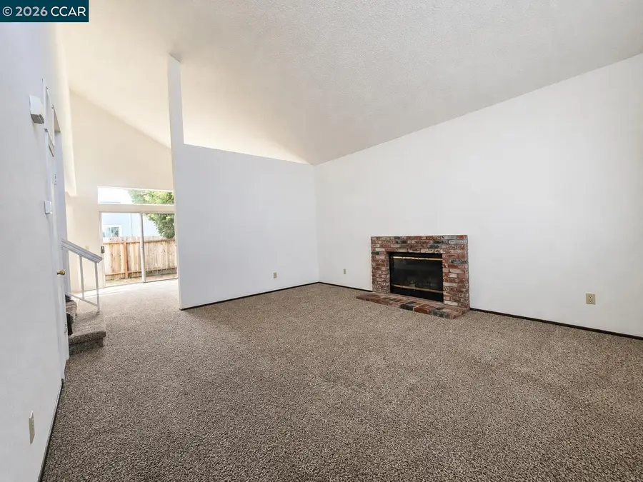 2324 Bellam Ct, Santa Rosa, CA 95401 - #2