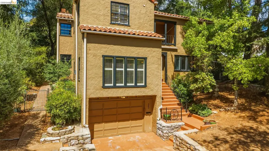 242 Hillcrest Dr, Sonora, CA 95370 - #2