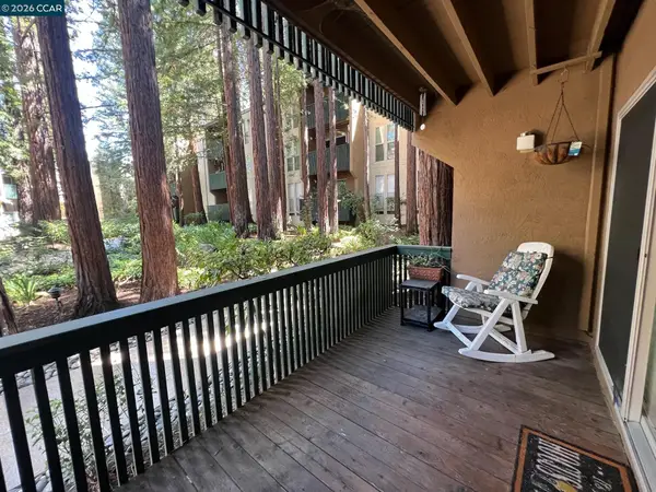 1236 Walker Ave #105, Walnut Creek, CA 94596