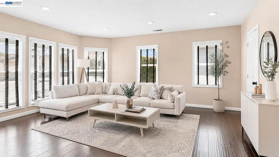3710 Smith St., Union City, CA 94587 - #3