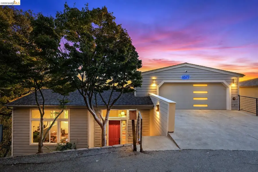 6577 Glen Oaks Way, Oakland, CA 94611 - #2