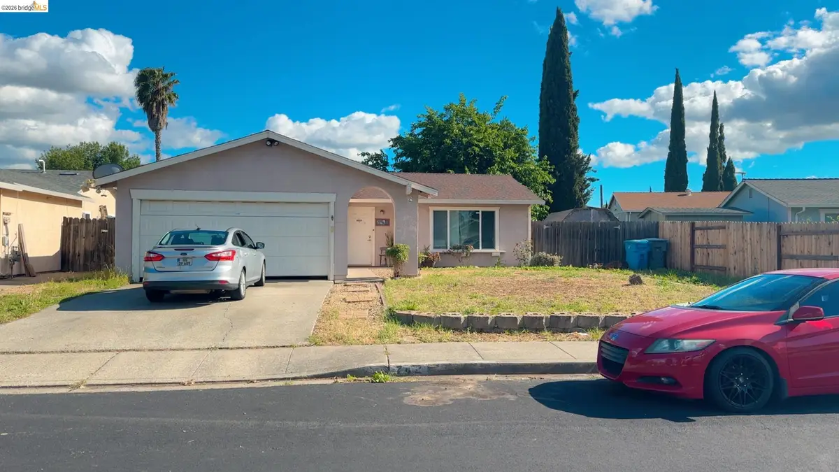 742 Northampton Dr, Vacaville, CA 95687 - #1