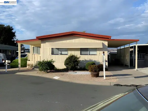 4141 Deep Creek #77, Fremont, CA 94555