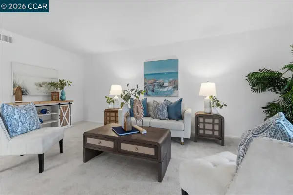 1200 Oakmont Dr #3, Walnut Creek, CA 94595