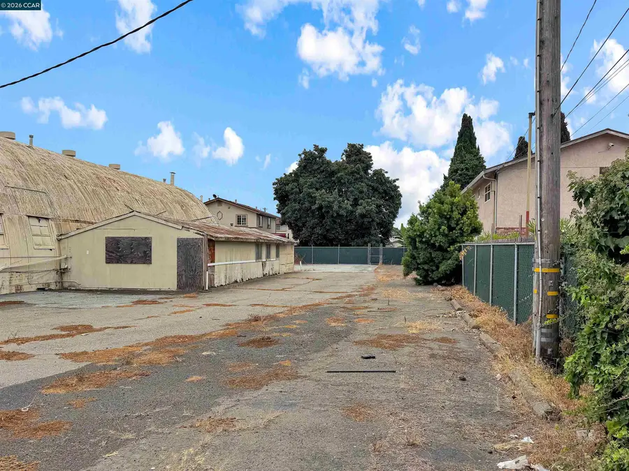 1452 165th Ave, Ashland, CA 94578 - #3