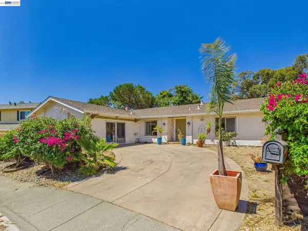 327 Steven Cir, Benicia, CA 94510