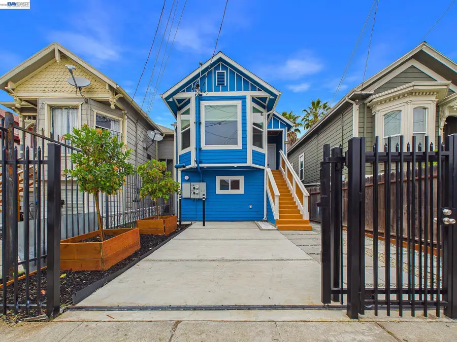 718 26th, Oakland, CA 94612 - #3