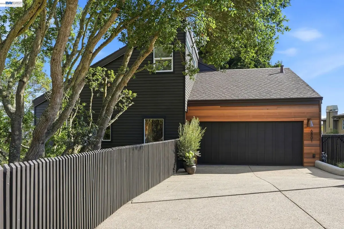 6801 Buckingham Blvd, Berkeley, CA 94705 - #1