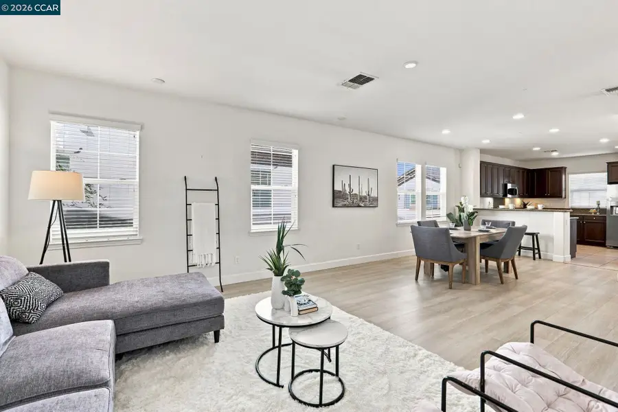 2939 Kobio Dr, Concord, CA 94519 - #3