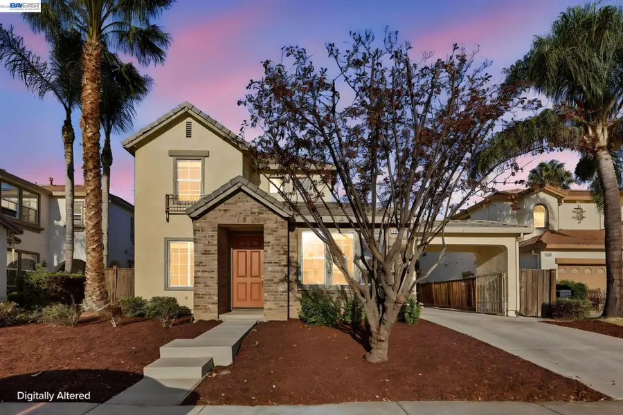 565 Presidio Pl, Tracy, CA 95377 - #2