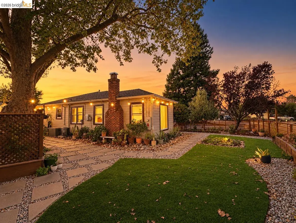 21367 Rizzo Ave, Castro Valley, CA 94546 - #1