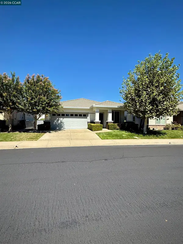 1010 Centennial Dr, Brentwood, CA 94513