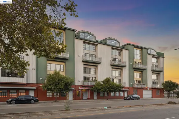 850 W Grand Ave #14, Oakland, CA 94607