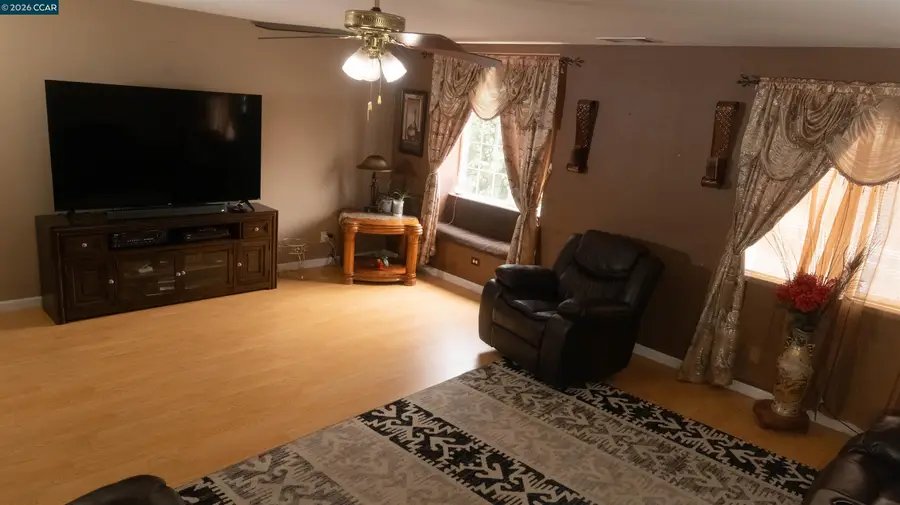 1900 Garden Ct, Antioch, CA 94509 - #3