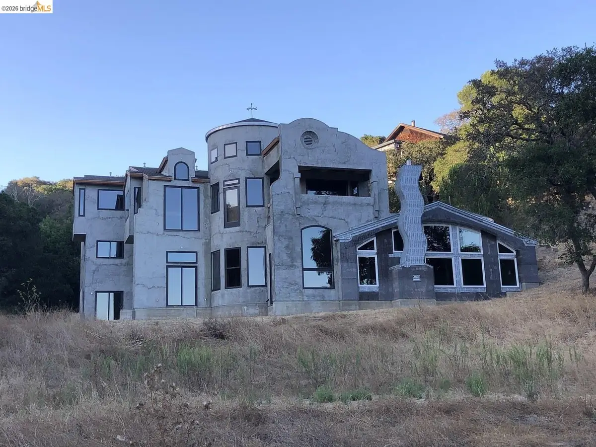 448 Grandview Ave, Novato, CA 94945 - #1