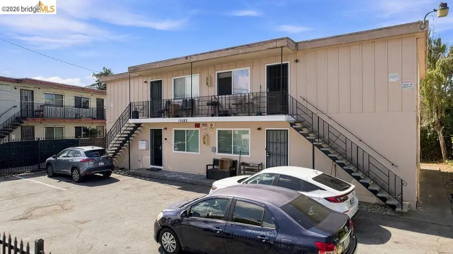 10582 Topanga Dr, Oakland, CA 94603 - #3