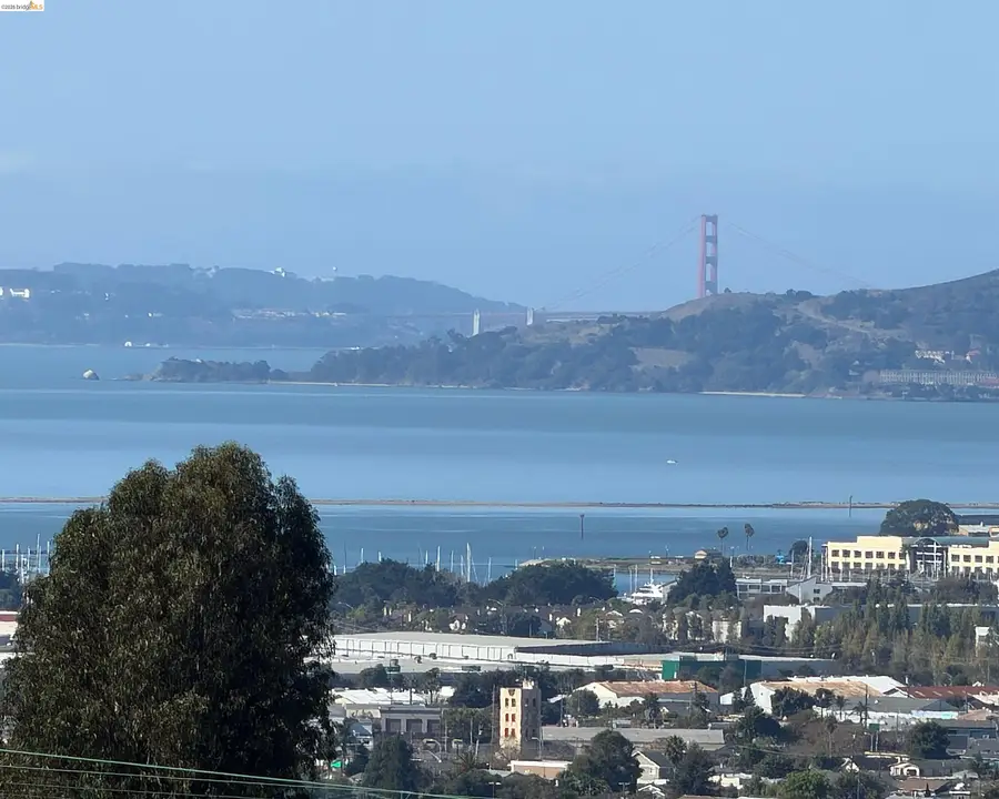 6334 Kensington Avenue, Richmond, CA 94805 - #2