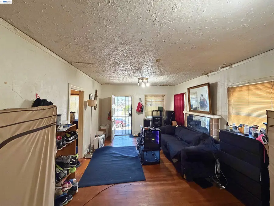 1514 Russell St, Berkeley, CA 94703 - #2
